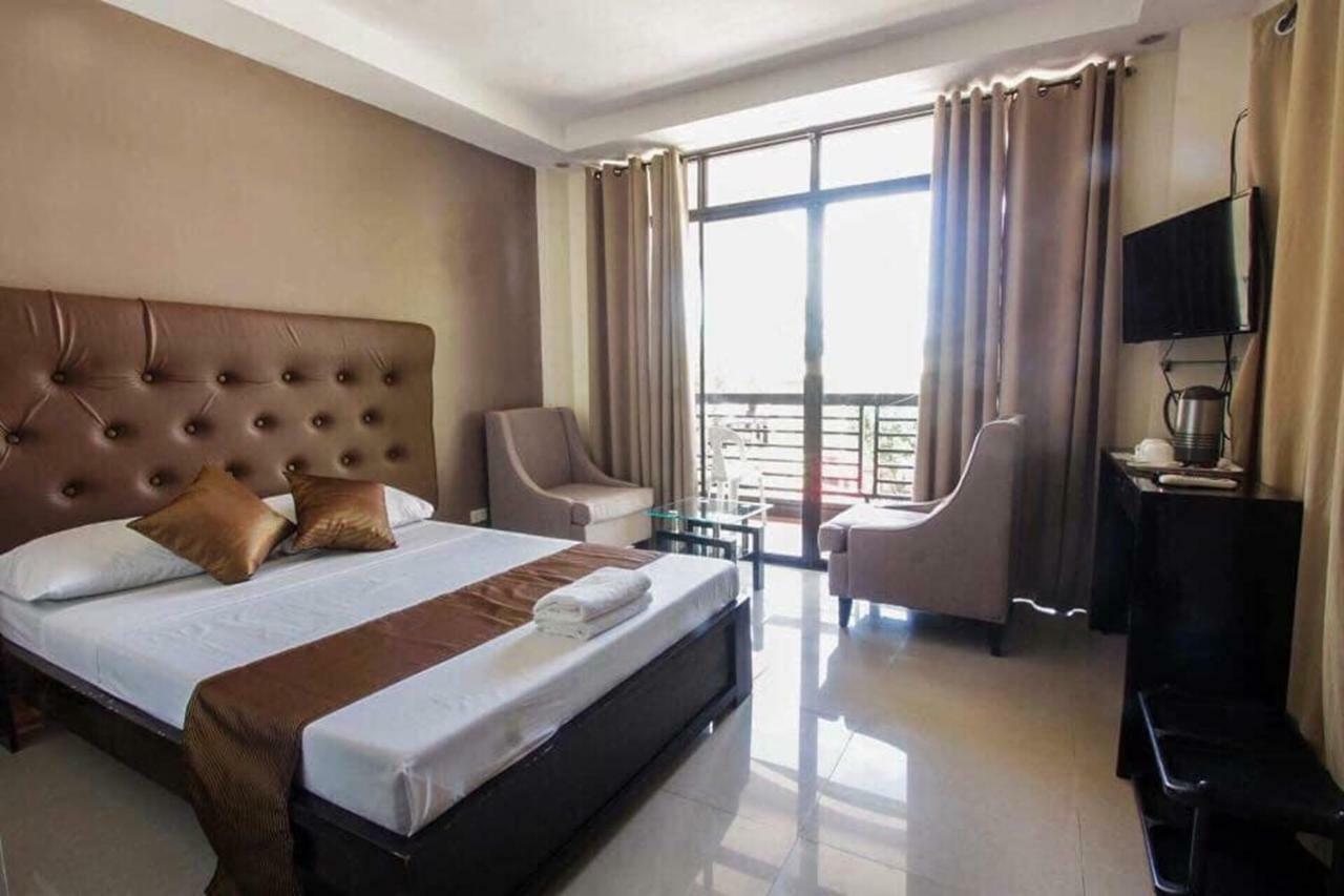 Adelaida Pensionne Hotel Santa Fe  Εξωτερικό φωτογραφία